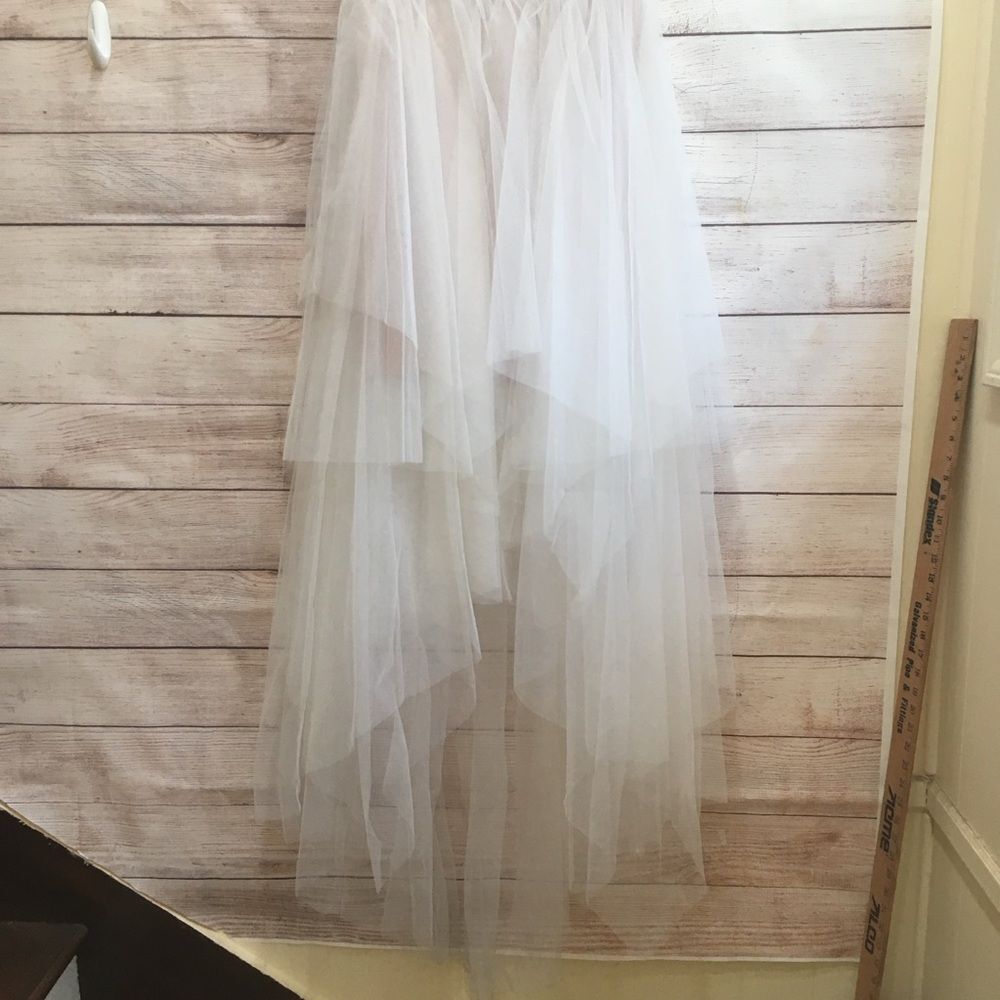 NEW WITH TAGS BCBG MAXAZRIA FORMAL RIESE TULLE APPLIQUÉ MAXI - Picture 7 of 15